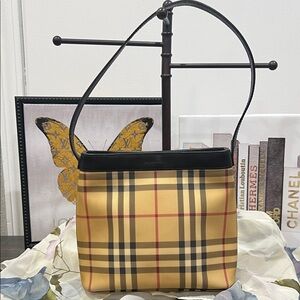 Burberry Tote